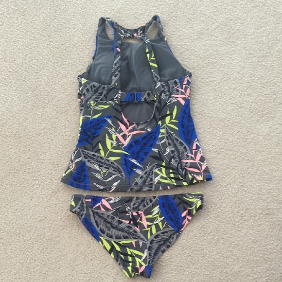 Athleta Swimwear Bundle - Picture 3 of 14